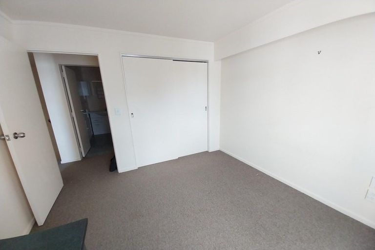 Photo of property in Fernhill Flats, 7/324 The Terrace, Te Aro, Wellington, 6011