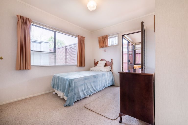 Photo of property in 7/54 Nikau Street, New Lynn, Auckland, 0600