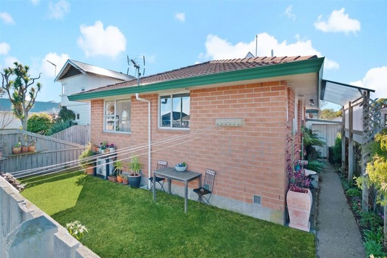 Photo of property in 111a Estuary Road, South New Brighton, Christchurch, 8062