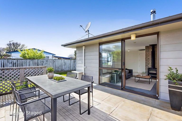 Photo of property in 10 Aratapu Street, Waitara, 4320