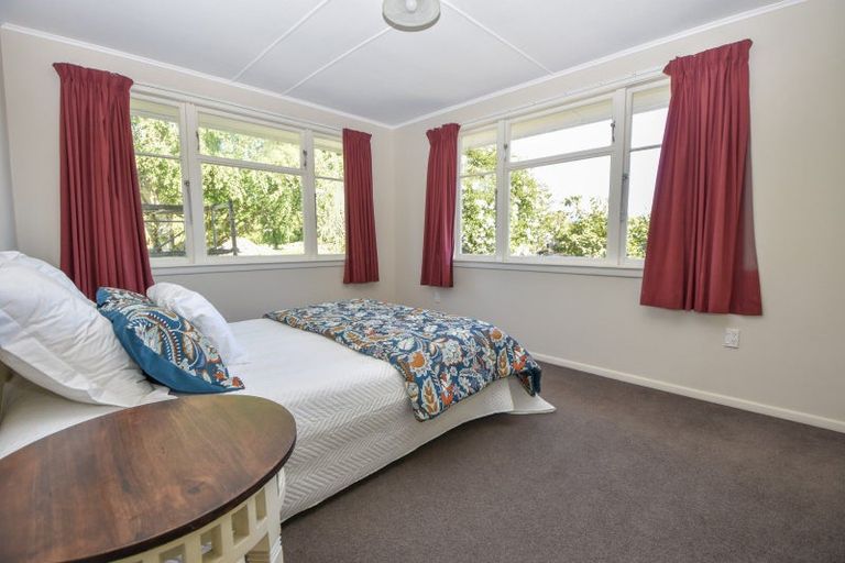 Photo of property in 89 Victoria Street, Carterton, 5713