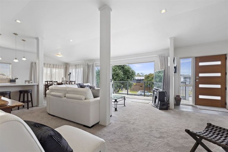 Photo of property in 228a Range Road, Papamoa Beach, Papamoa, 3118