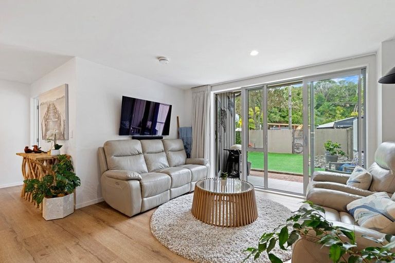 Photo of property in Bay Palms Apartments, 3/30a Bute Road, Browns Bay, Auckland, 0630