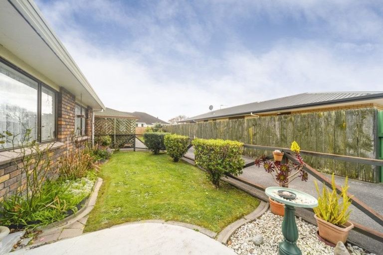 Photo of property in 2/89 College Street, Awapuni, Palmerston North, 4412