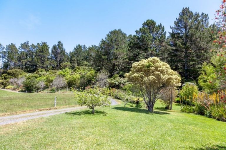 Photo of property in 1287 State Highway 25, Te Kouma, Coromandel, 3581