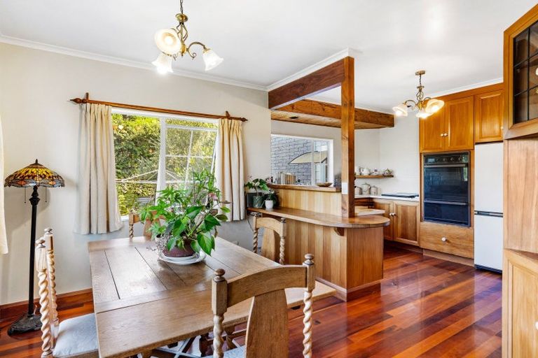 Photo of property in 27 Hikanui Drive, Havelock North, 4130