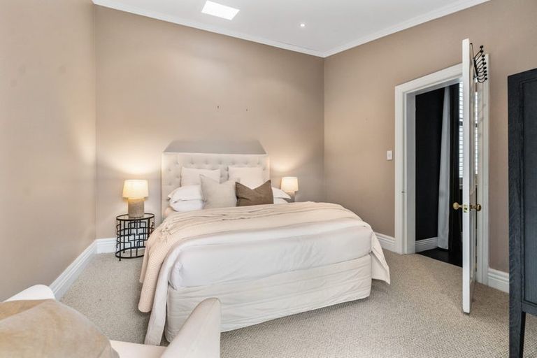 Photo of property in 1/2 Calliope Road, Devonport, Auckland, 0624