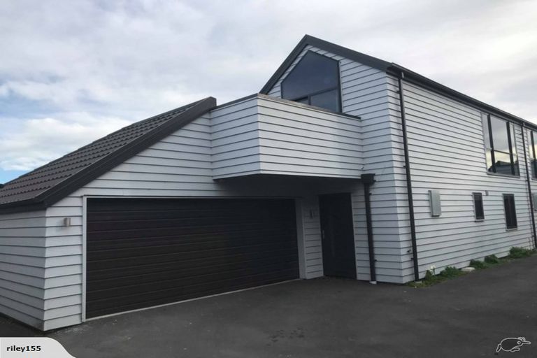 Photo of property in 7a Defoe Place, Waltham, Christchurch, 8023