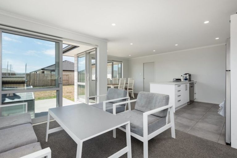 Photo of property in 35 Piata Street, Papamoa Beach, Papamoa, 3118