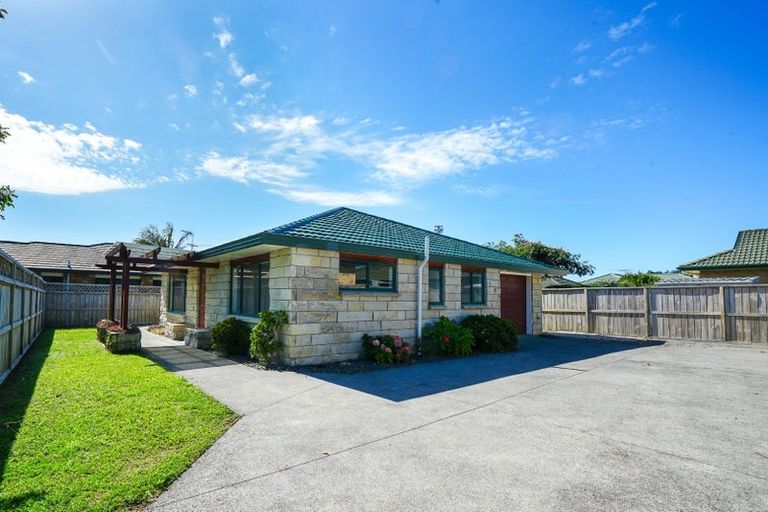 Photo of property in 13b Oakwood Place, Pukekohe, 2120