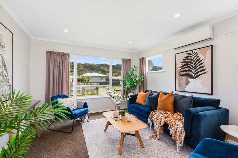 Photo of property in 42 Donnelley Drive, Wainuiomata, Lower Hutt, 5014