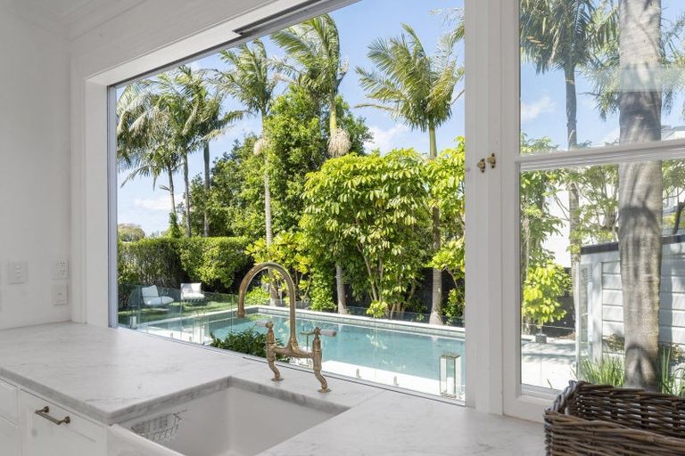 Photo of property in 73 St Stephens Avenue, Parnell, Auckland, 1052