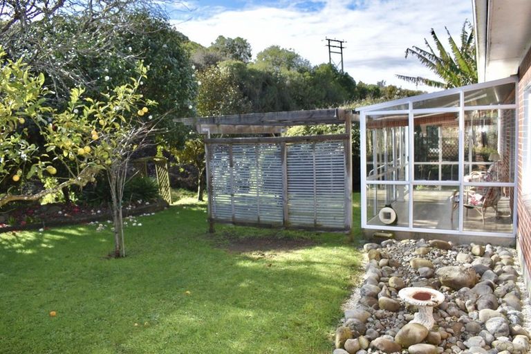 Photo of property in 14b Hariata Street, Otaki, 5512