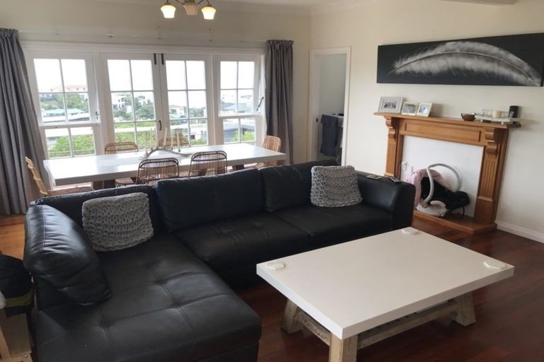 Photo of property in 34 Mandalay Terrace, Khandallah, Wellington, 6035