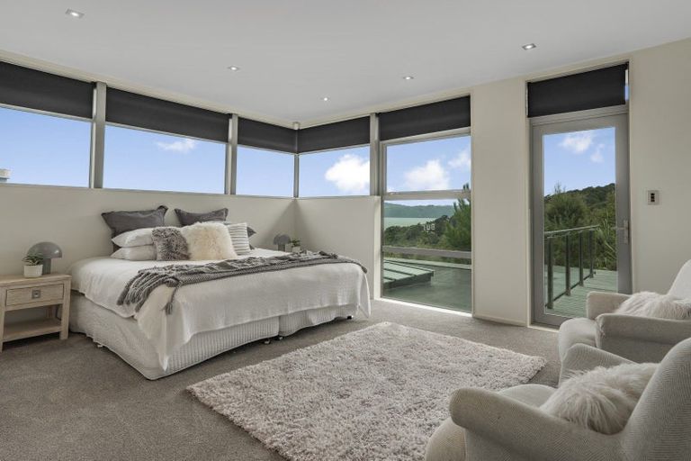 Photo of property in 13a Walter Road, Lowry Bay, Lower Hutt, 5013