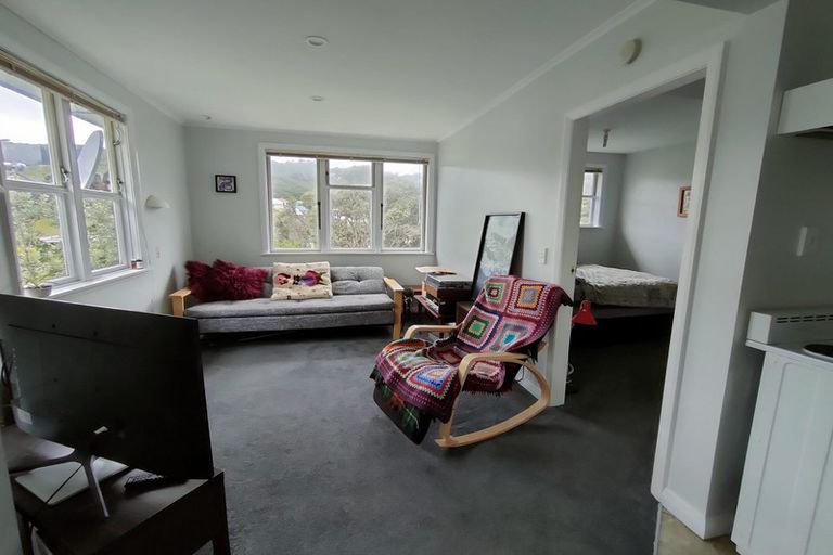 Photo of property in 3-5 Eden Street, Island Bay, Wellington, 6023