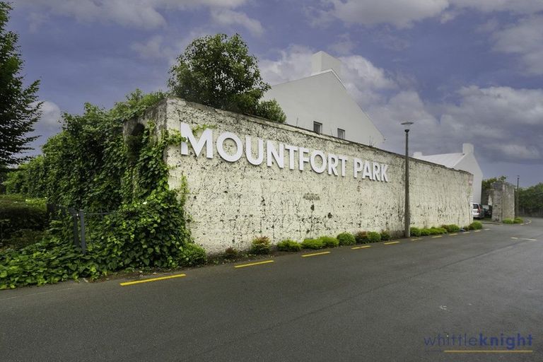 Photo of property in 12/336 Lincoln Road, Addington, Christchurch, 8024