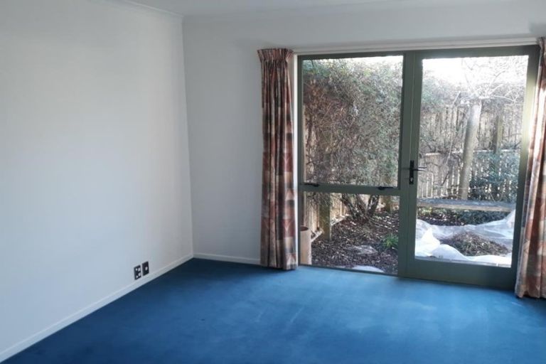 Photo of property in 59 Laing Crescent, Heathcote Valley, Christchurch, 8022