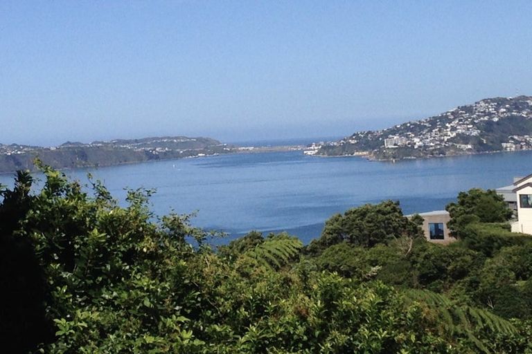 Photo of property in 70 Homebush Road, Khandallah, Wellington, 6035