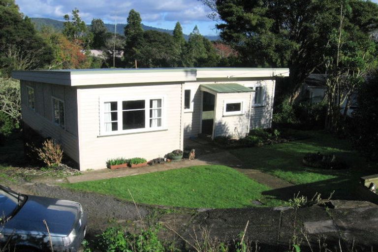 Photo of property in 9 Victory Road, Laingholm, Auckland, 0604