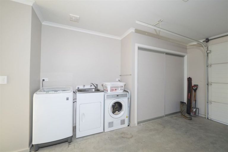 Photo of property in 16 Johnstone Street, Tinwald, Ashburton, 7700