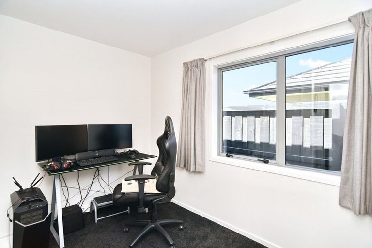 Photo of property in 44 Wallingford Crescent, Rolleston, 7615