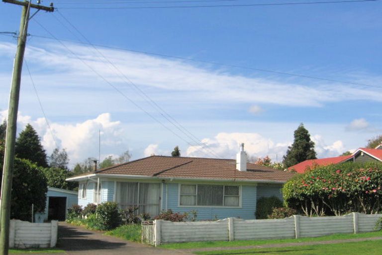 Photo of property in 8 Fairley Road, Lynmore, Rotorua, 3010