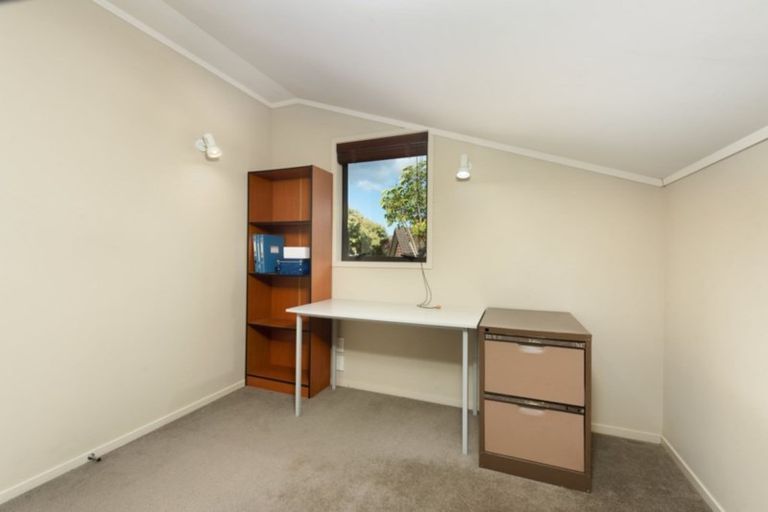 Photo of property in 6 Parnwell Place, Ohauiti, Tauranga, 3112