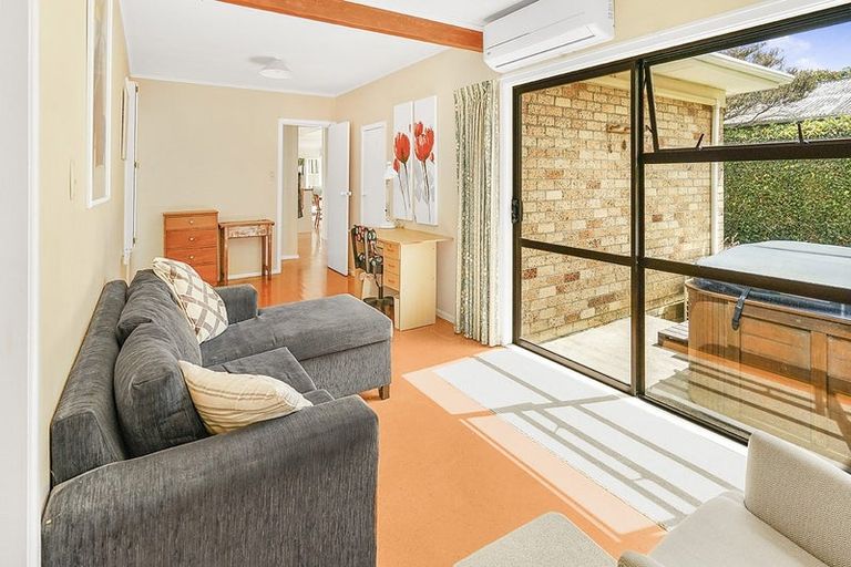 Photo of property in 38 Queenwood Avenue, Queenwood, Hamilton, 3210