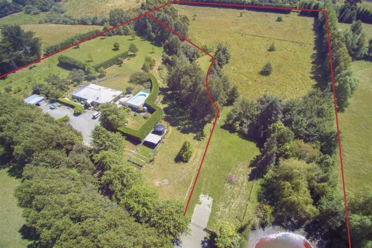 Photo of property in 44 Somerset Drive, Oxford, 7495