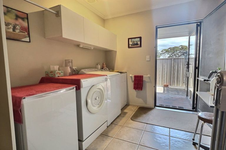 Photo of property in Parkvale Estate, 44/1232 Howard Street, Parkvale, Hastings, 4122