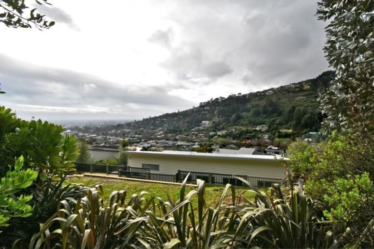 Photo of property in 11 Maurice Knowles Lane, Cashmere, Christchurch, 8022