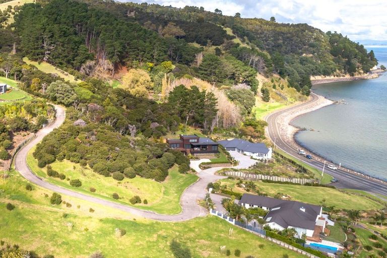 Photo of property in 10 Ngarimu Heights Row, Ngarimu Bay, Thames, 3575