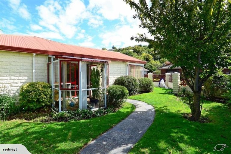 Photo of property in 9 Torvill And Dean Lane, Cashmere, Christchurch, 8022