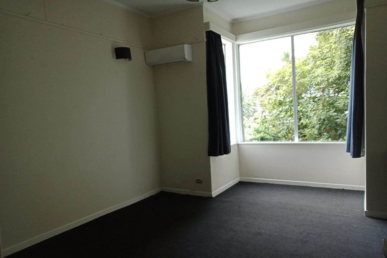 Photo of property in 159 Glenmore Street, Kelburn, Wellington, 6012