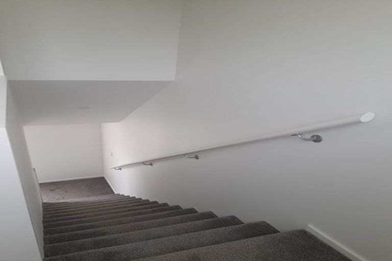 Photo of property in 2/11 Cressy Street, Waterloo, Lower Hutt, 5011