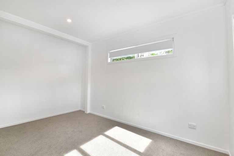 Photo of property in 11 Rata Road, Stanmore Bay, Whangaparaoa, 0932