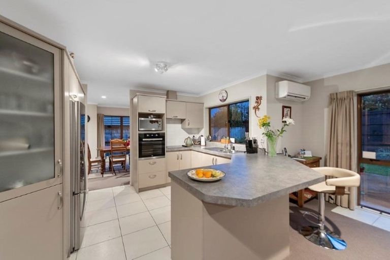 Photo of property in 21 Eastridge Terrace, Huntington, Hamilton, 3210