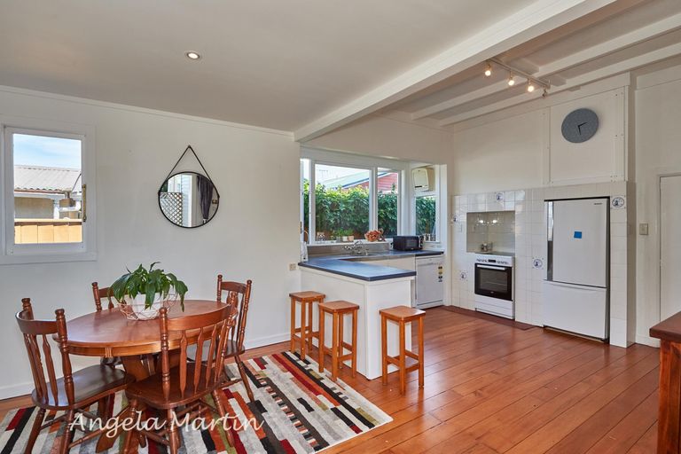 Photo of property in 83 Lyndhurst Street, Takaro, Palmerston North, 4412