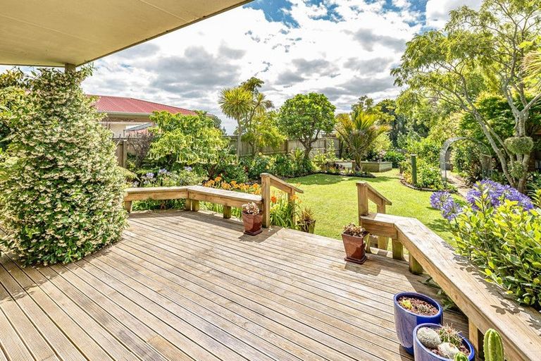 Photo of property in 4 West Way, Durie Hill, Whanganui, 4500