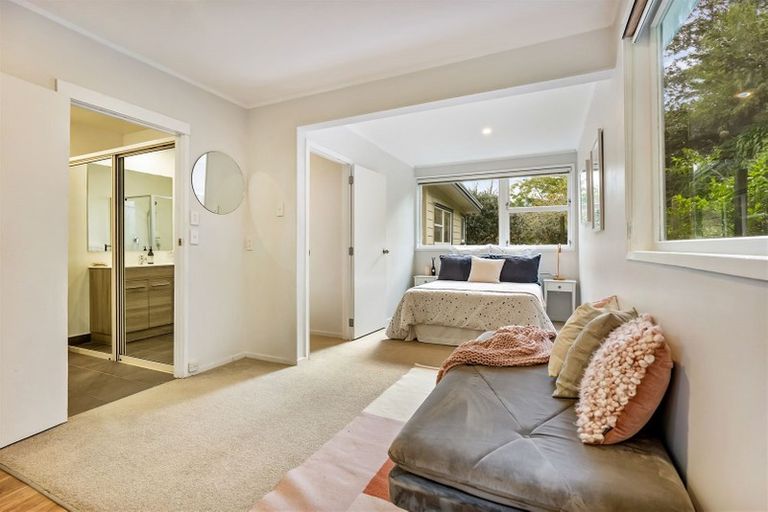 Photo of property in 176 Ti Rakau Drive, Pakuranga Heights, Auckland, 2010