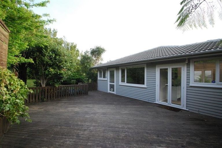 Photo of property in 54 Montgomery Avenue, Karori, Wellington, 6012