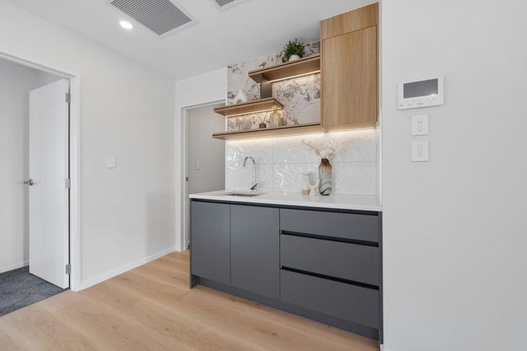 Photo of property in 11 Mill Hill Close, Flat Bush, 2019