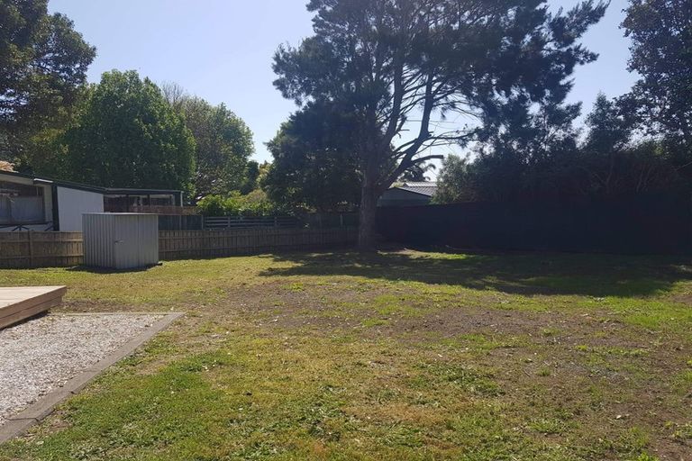 Photo of property in 19a Leaming Place, Clarks Beach, 2122