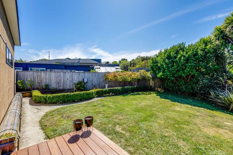 Photo of property in 11 Sumner Terrace, Aotea, Porirua, 5024