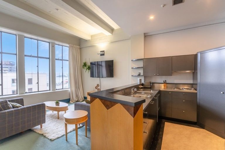 Photo of property in Dominion Apartments, 9/80 Victoria Street, Wellington Central, Wellington, 6011