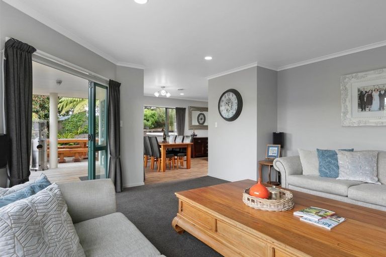 Photo of property in 9 Tupare Heights, Pyes Pa, Tauranga, 3112