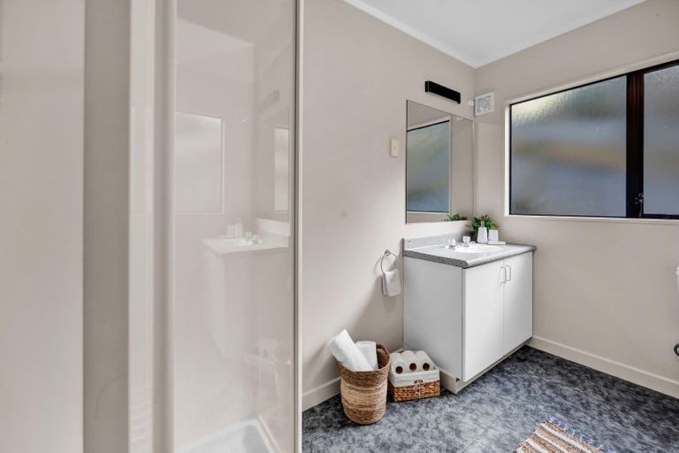 Photo of property in 23 Maratahu Street, Westown, New Plymouth, 4310