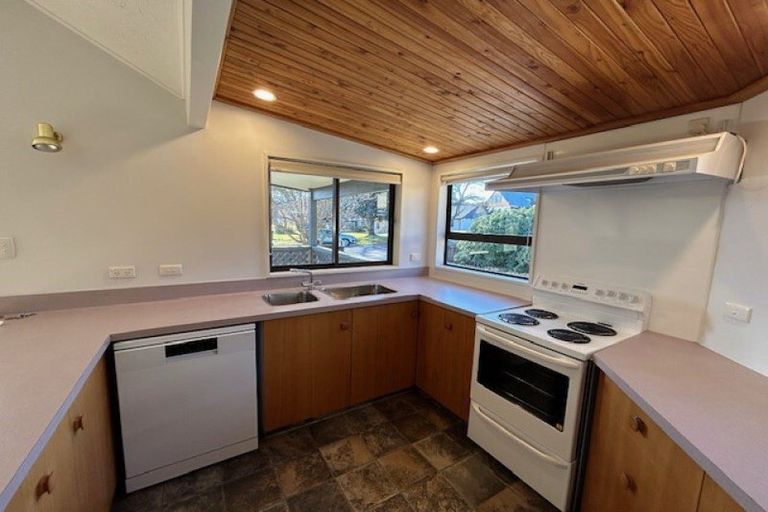 Photo of property in 64 Hunter Crescent, Wanaka, 9305