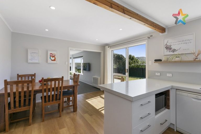 Photo of property in 13 Otira Grove, Kelson, Lower Hutt, 5010